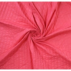 Woven quilted lines pink